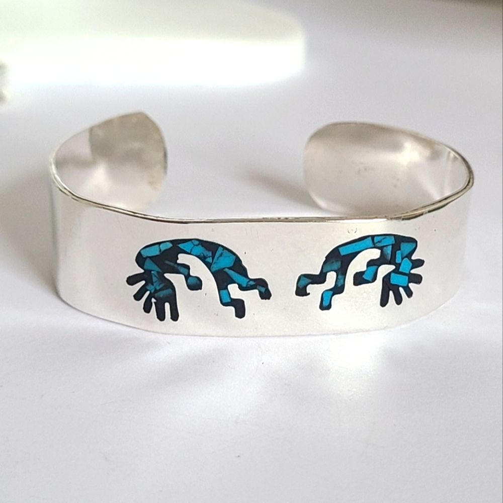 Vintage Boho Native Alpaca Silver Metal Blue Turquoise Inlay Open Cuff Bracelet